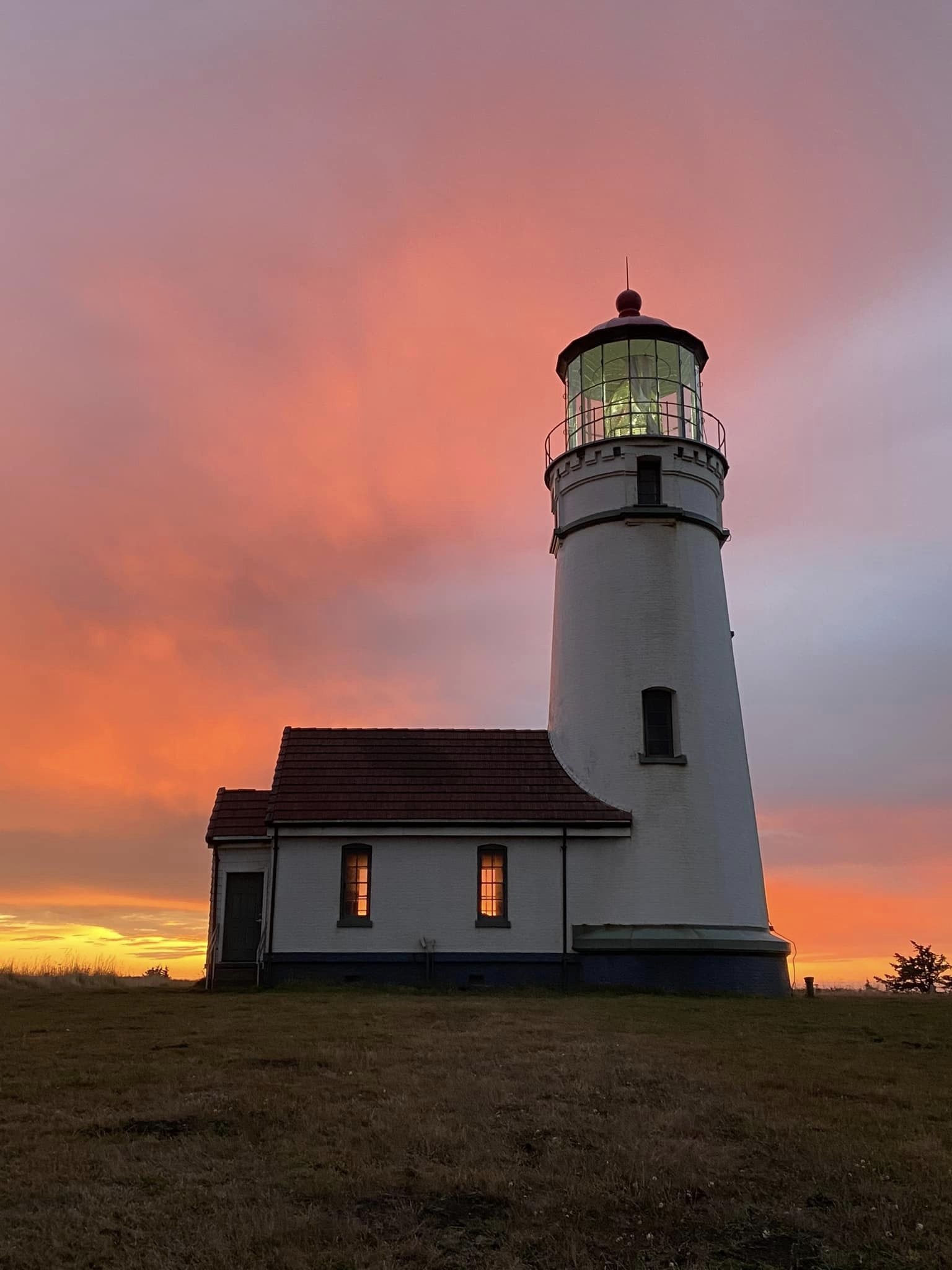 The Cape Blanco Lighthouse. Photograph by Rebecca Malamud-Evans.